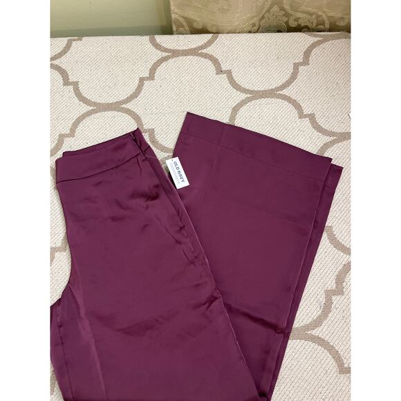 Old navy high rise full length wide leg cherry bark satin pants, size 6 - Picture 16 of 16